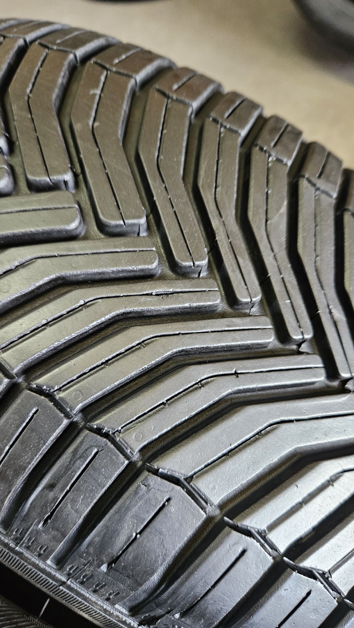 opony używane 205/55R16 Michelin crossclimate 2
