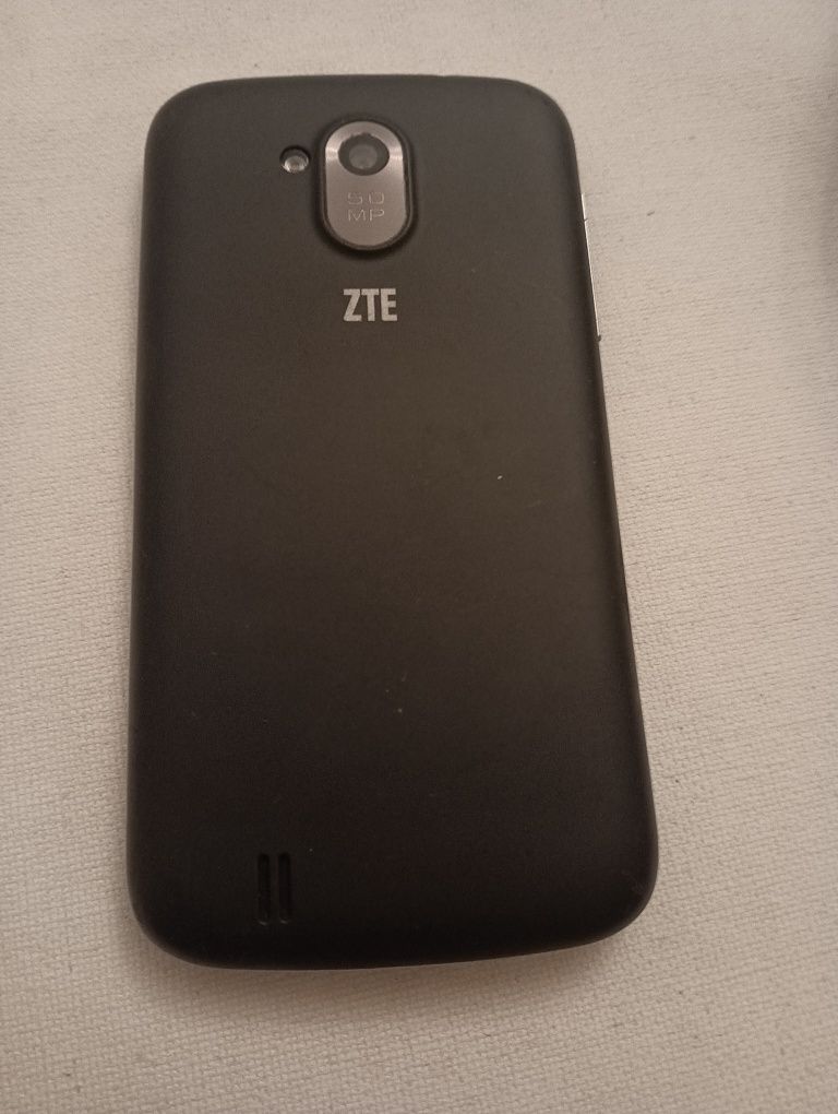 ZTE blade III 3 Pro smartfon