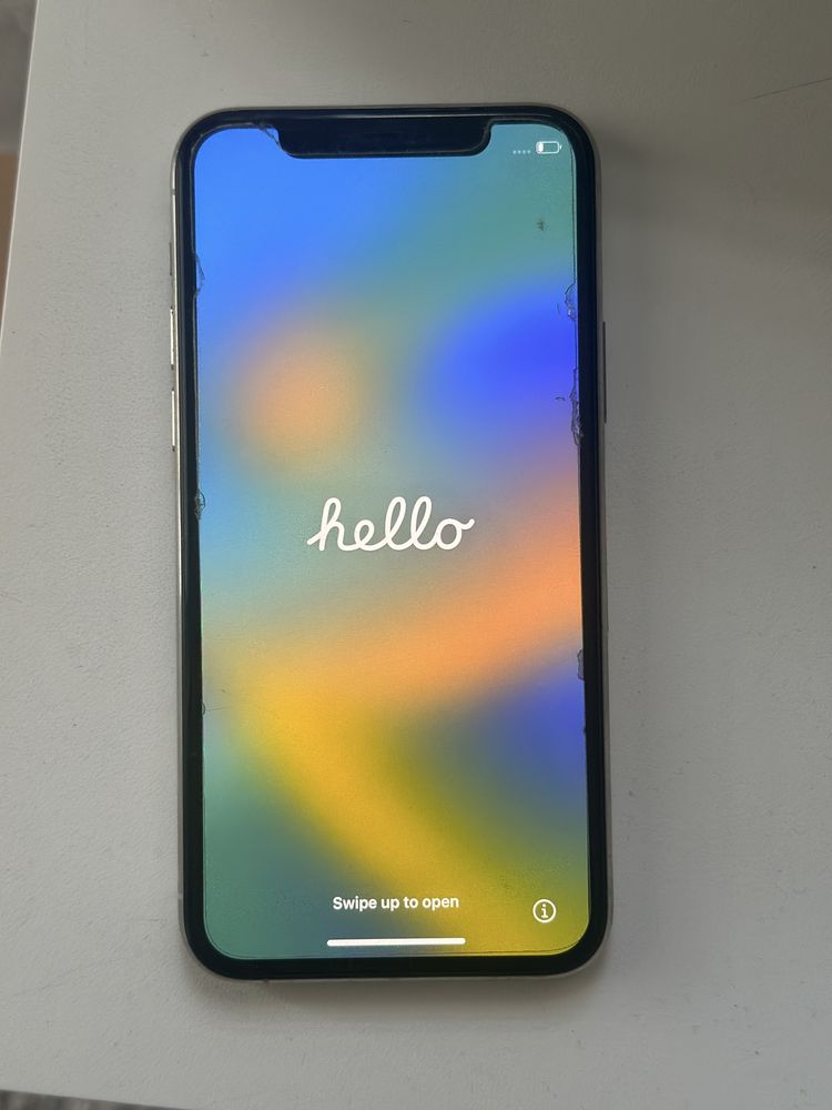 iPhone 11 pro + 7 etui (guess, karl) biały