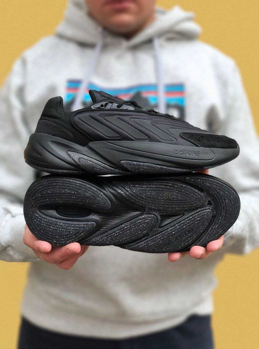 Кроссовки Adidas Ozelia Total Black / кросівки