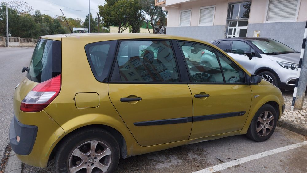 Renault Scenic - Gasolina