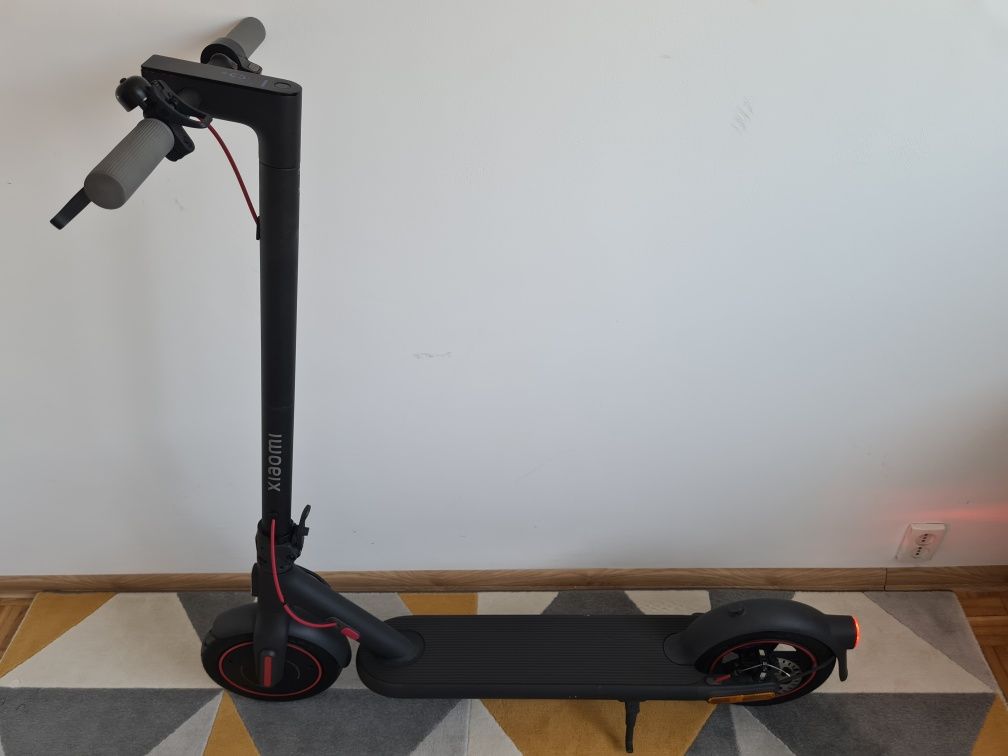 Hulajnoga elektryczna Xiaomi Electric Scooter 4 Pro