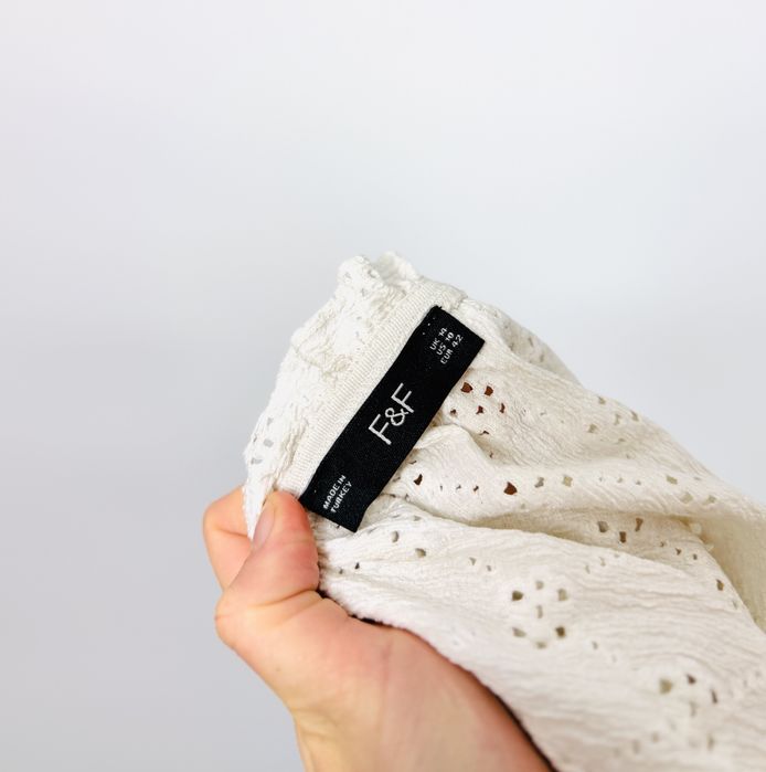 Biała ażurowa bluzka z guzikami XL 42 F&F