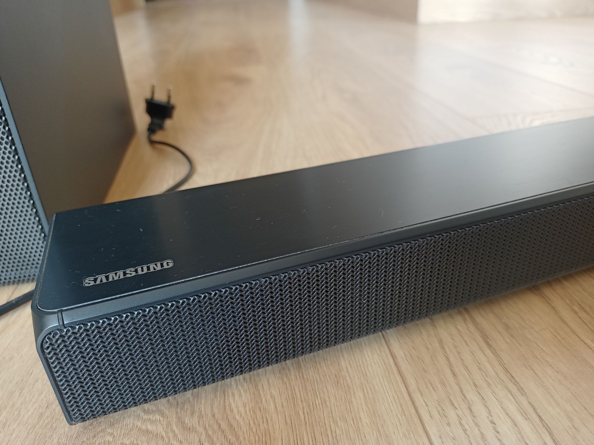 Sprzedam soundbar Samsung