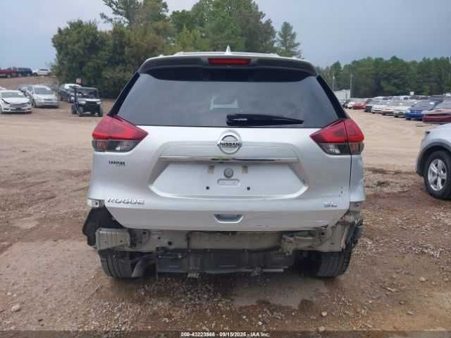 Nissan rogue SL 2019