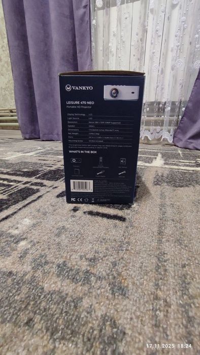 Проєктор Vankyo Leisure 470 Neo