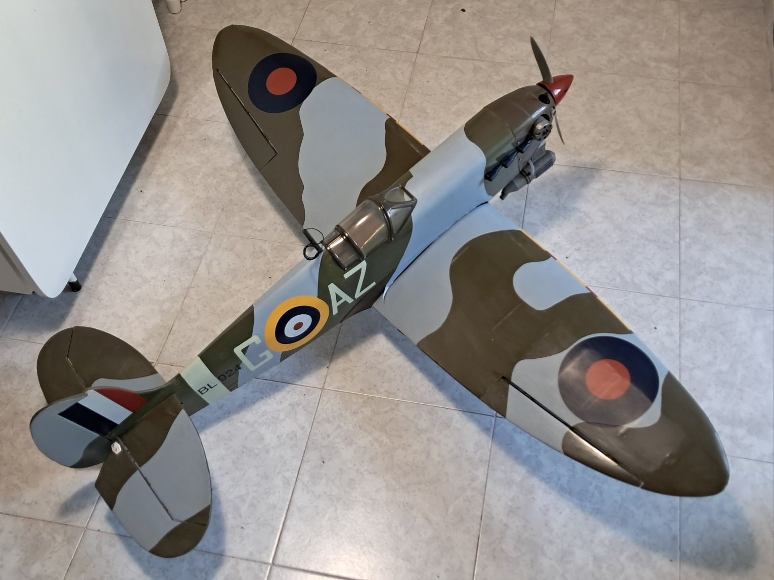 Avião Aeromodelismo SPITFIRE