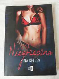 "Niegrzeczna" Nina Keller