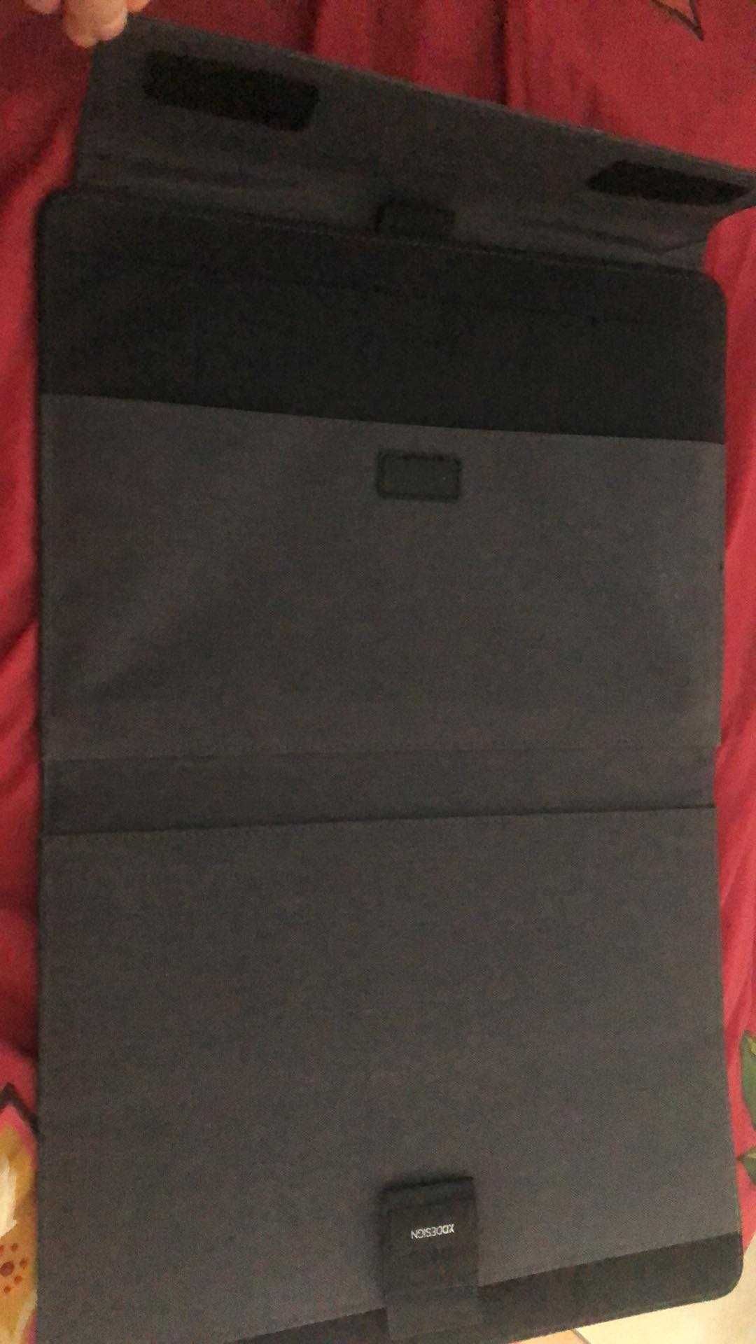 Futerał na tablet