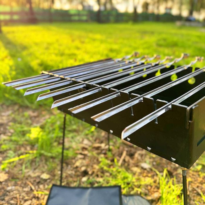 Grill przenośny / Mangal przenośny / Переносний мангал / 8 шам. / 3мм