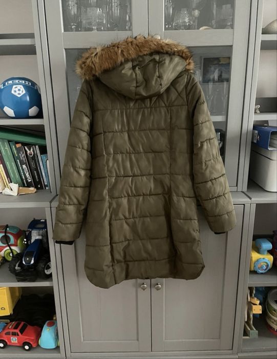 Kurtka zimowa  damska płaszcz khaki z futerkiem