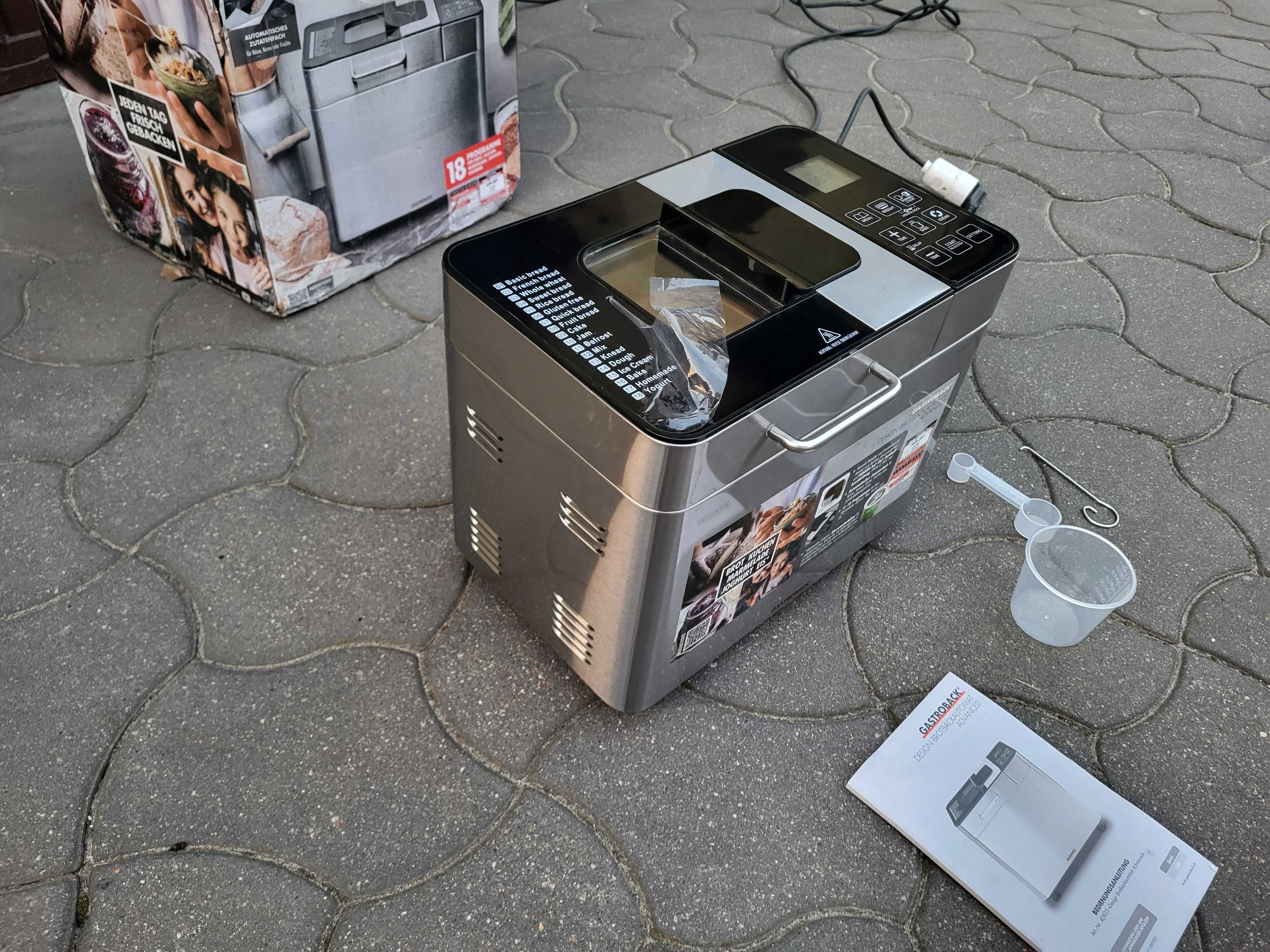 Wypiekacz do chleba GASTROBACK 42823 mocny 500w 18 programów