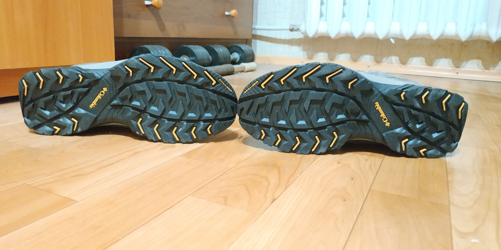 Срочно! Продажа! Новые ботинки Columbia Waterproof