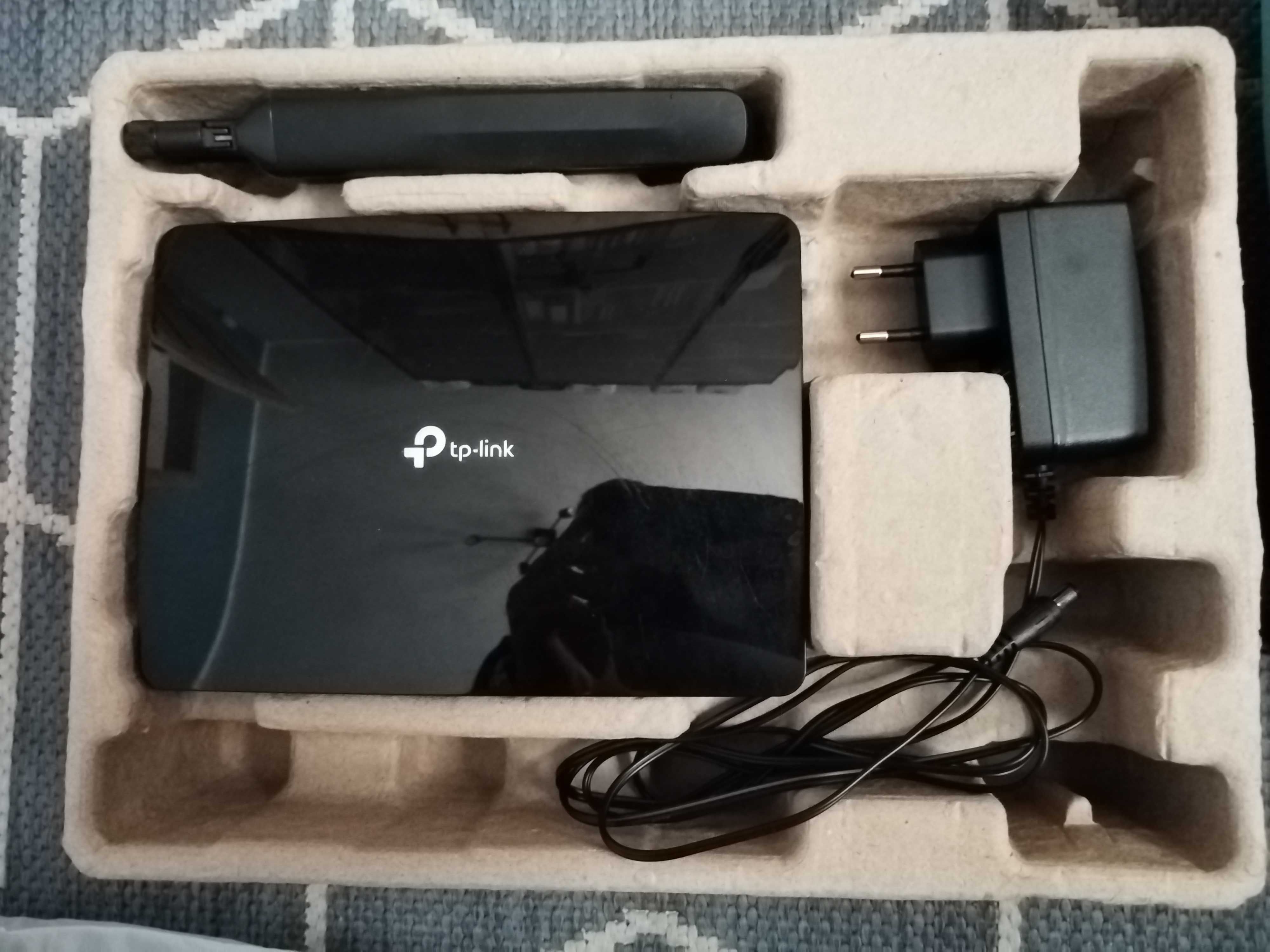 Router 4G TP-Link Archer MR200