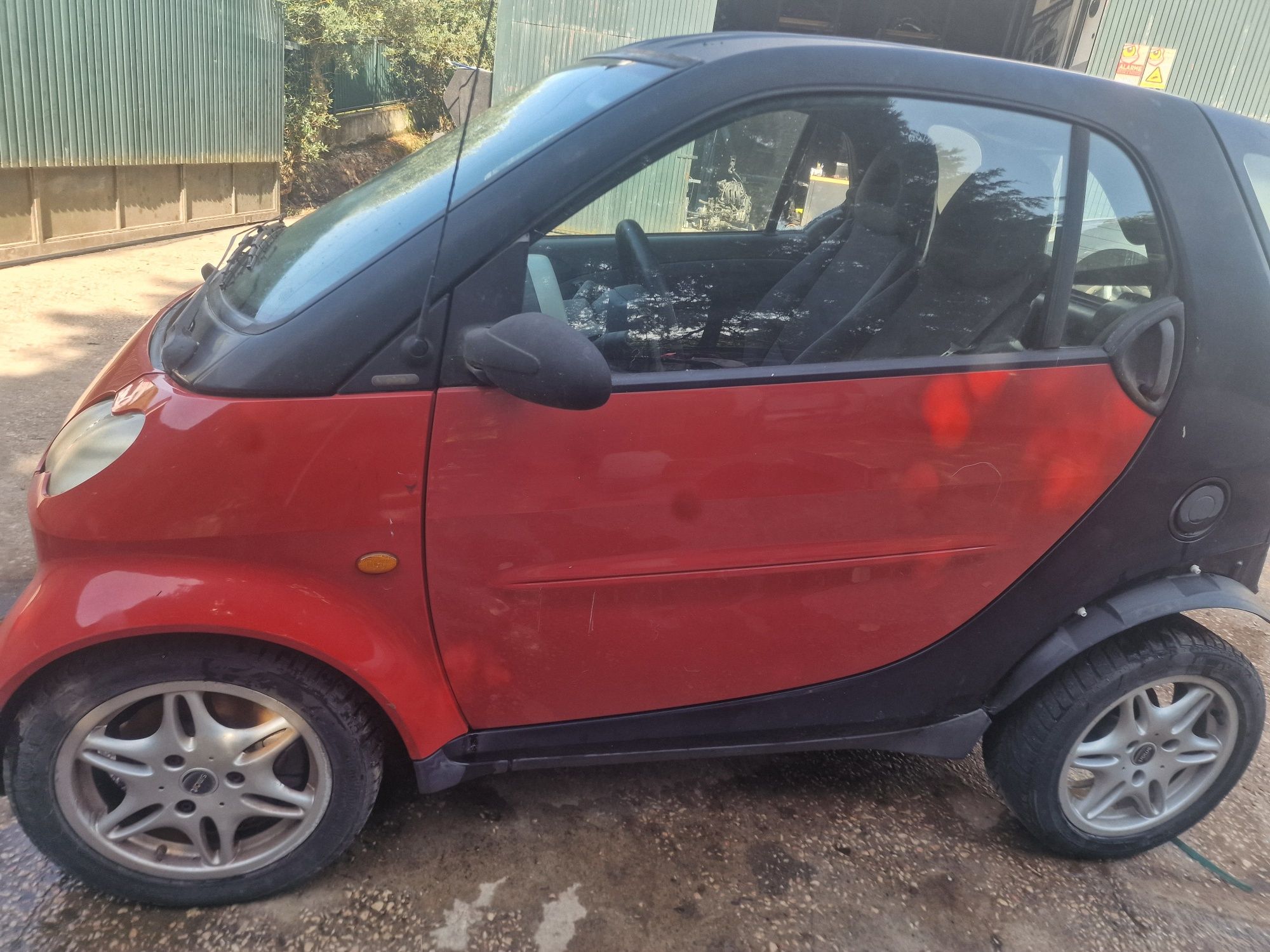 Smart 600 gasolina modelo 450 ano 2002
