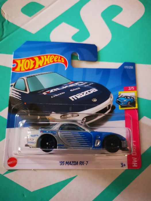 Mazda Hot wheels novo com portes incluídos