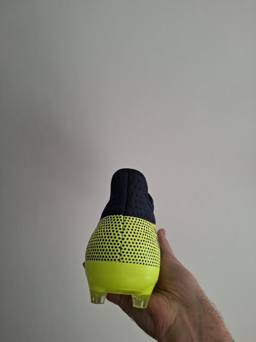 Korki Adidas rozmiar 43