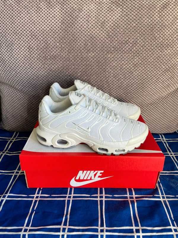 Nike Air Tn_Plus white Męskie moda Oddychający Nowe buty unisex.40