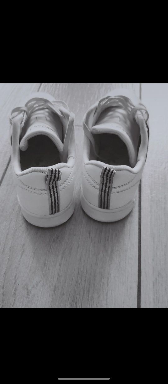 Buty sportowe adidas