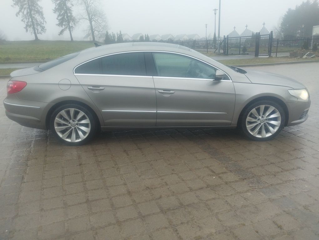 Volkswagen Passat CC 4 x 4.