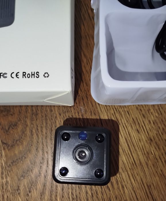 Mini Câmera IP já com cartão de 64GB