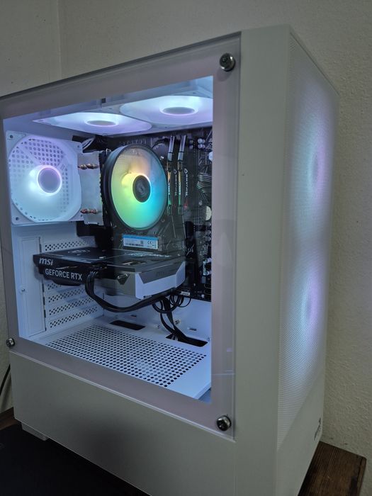 Torre Ryzen 7 + Rtx 5060 - tudo novo