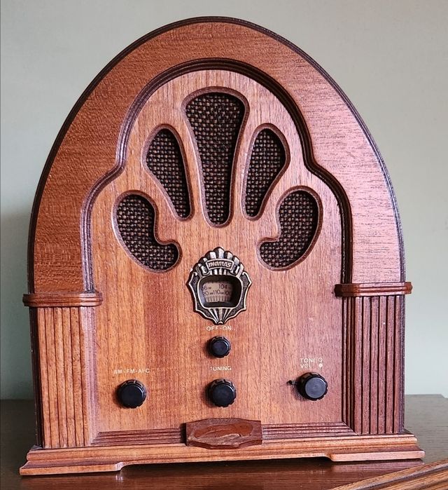 Radio Thomas Model BD 109