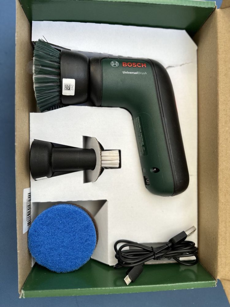 Щетка универсальная аккумуляторная Bosch UniversalBrush