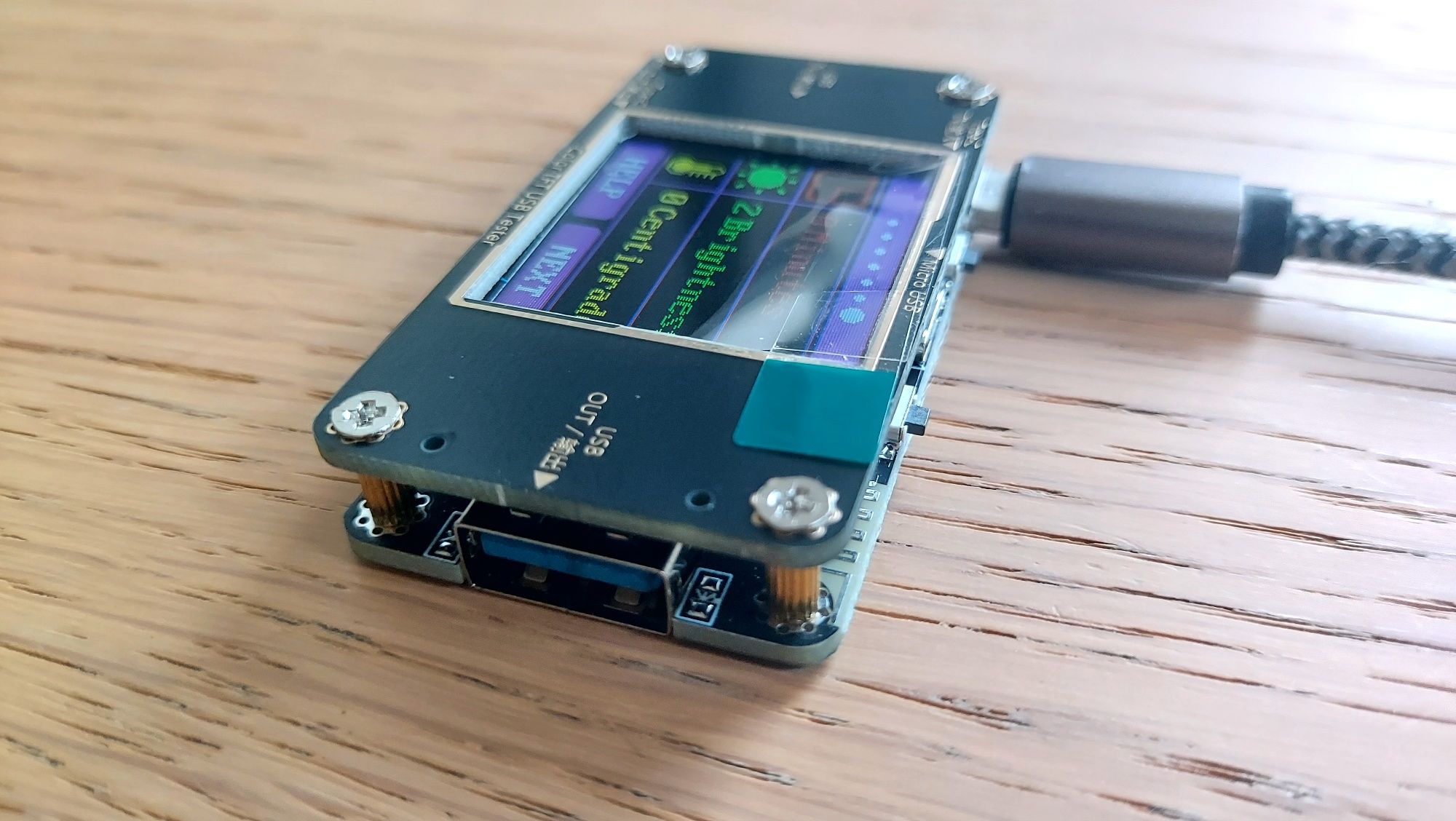 Tester USB ARTOCH 4-32Volt 7Amp. Kolorowy LCD

Producent: Fnirsi
Model