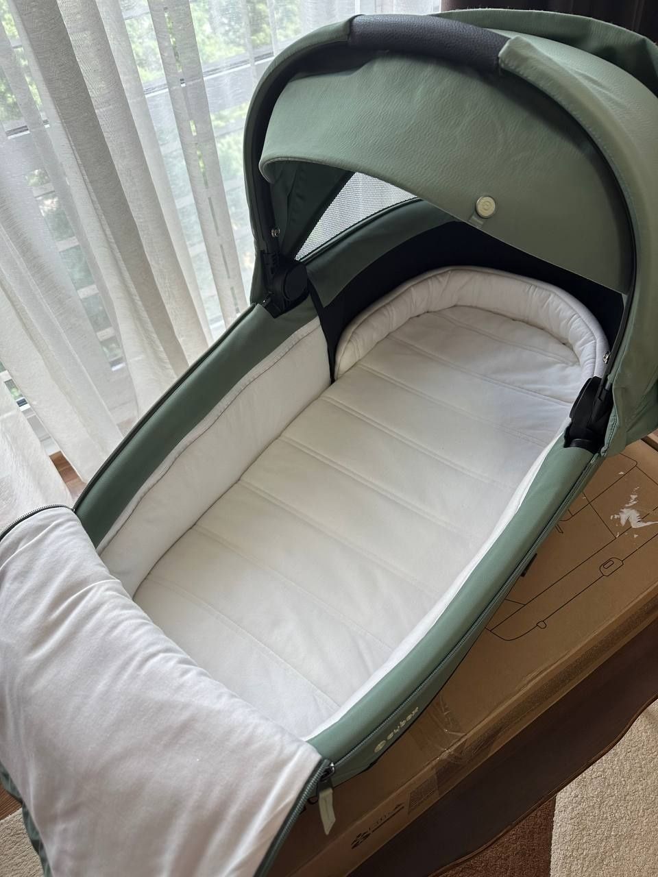 Люлька Cybex Priam 4.0 Lux Leaf Green