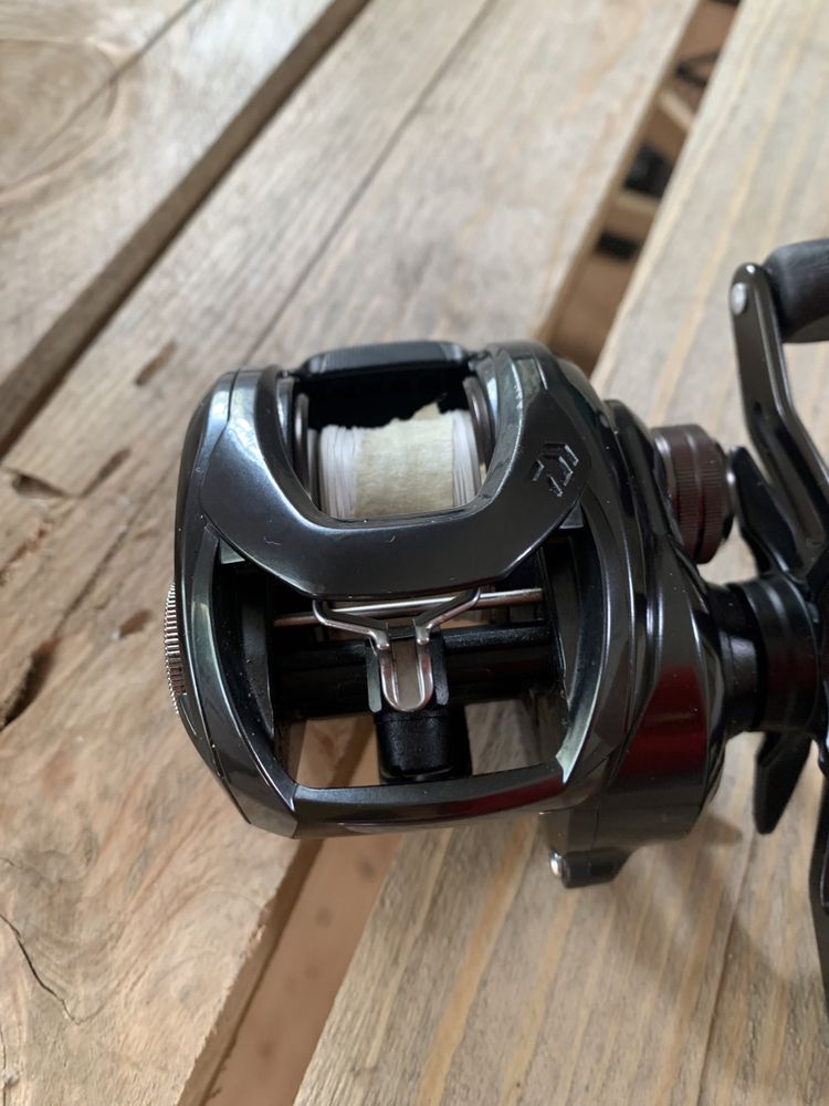 Катушка мультиплікаторна Daiwa Tatula 300