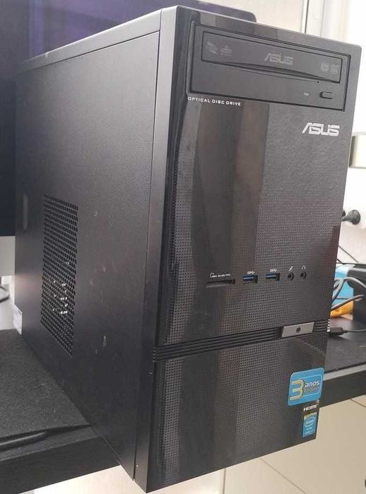 Torre Desktop Asus i7