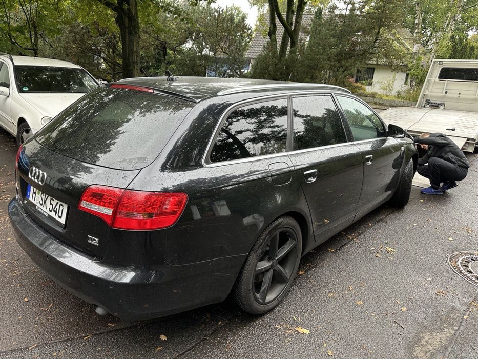 Авторозборка шрот розборка Ауді А6С6 А4 B6 7 стопи фари зеркала