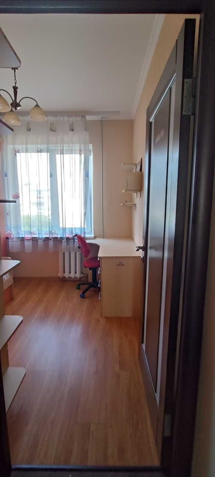 Продам 3-к квартиру с ремонтом