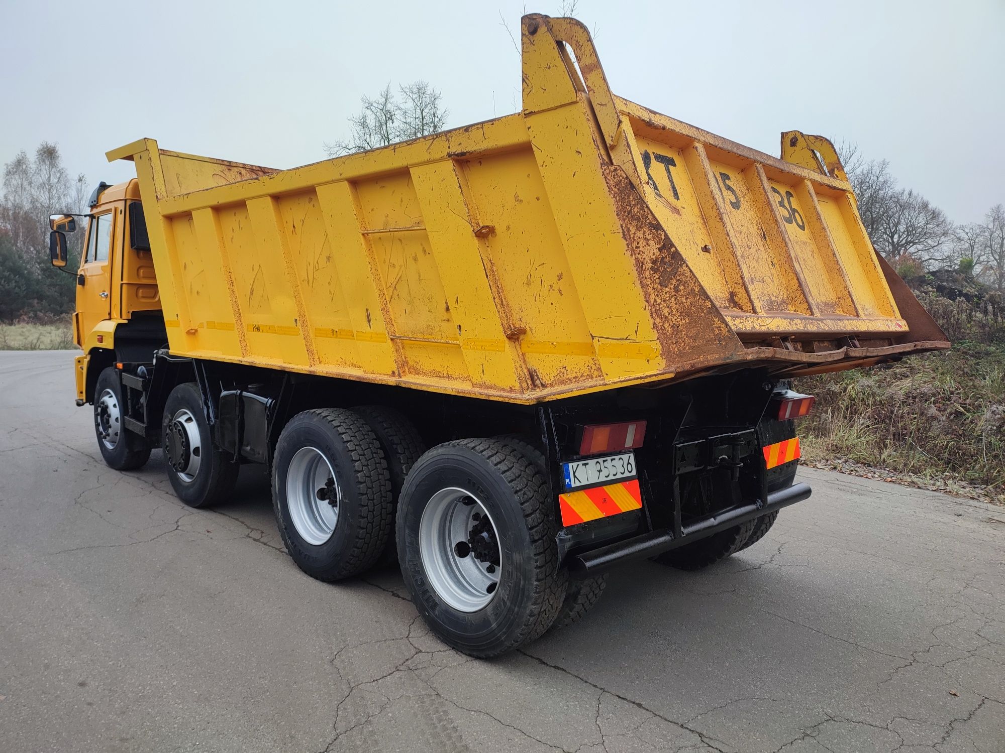 Kamaz 6540 8x4 wywrotka 2011 r przebieg 68000 km bdb stan kiper