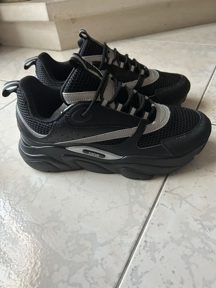 Sapatilhas Dior B22