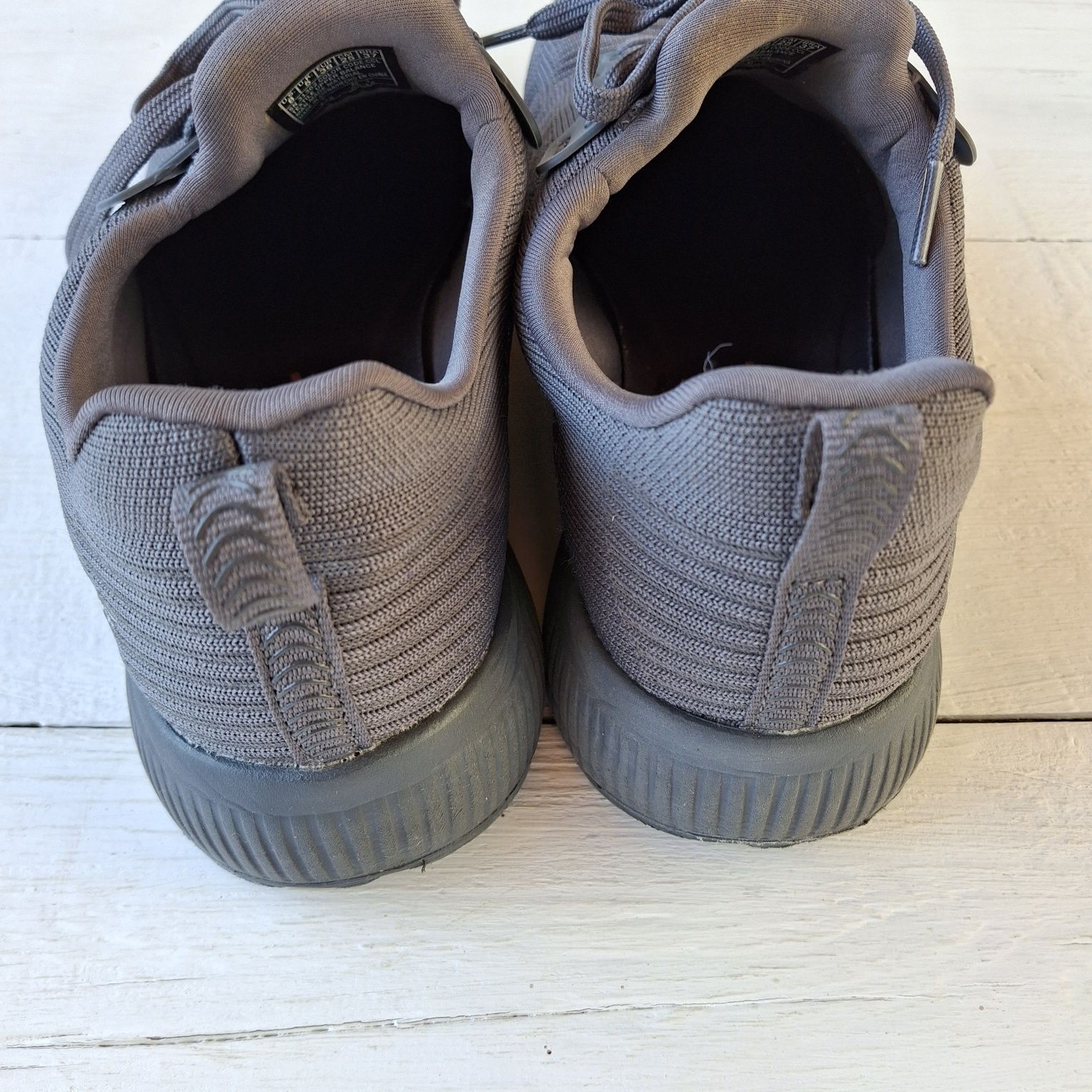 Кросівки SKECHERS (Скечерс) р.38 сірі