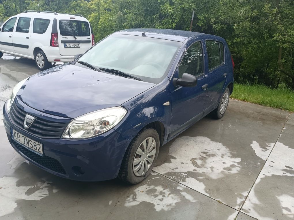 Dacia Sandero 2009 rok 200 000 km Stan siadać i jeździć. Niebieska