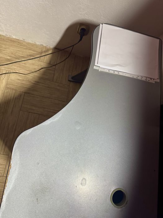 Офісний стіл кутовий і шафа