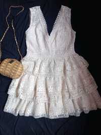 Śliczna sukienka koronkowa ecru komunia chrzciny Lilly Mcbee M