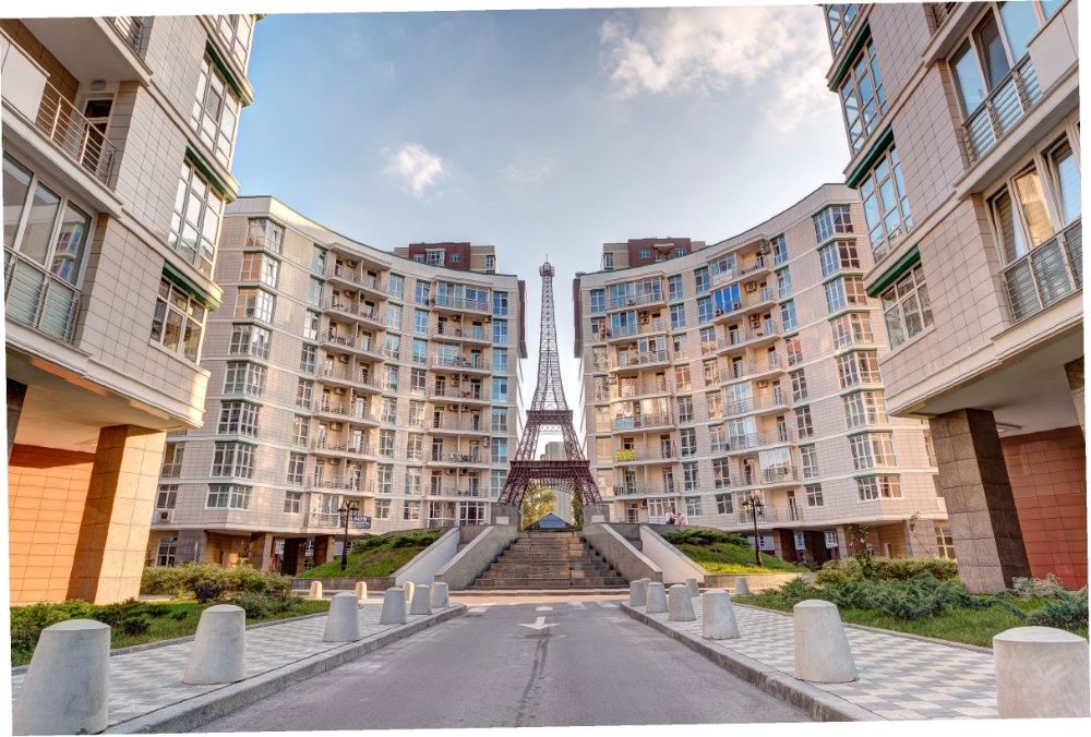 Посуточно в новом доме 2к квартира на улице Анри Барбюса 53