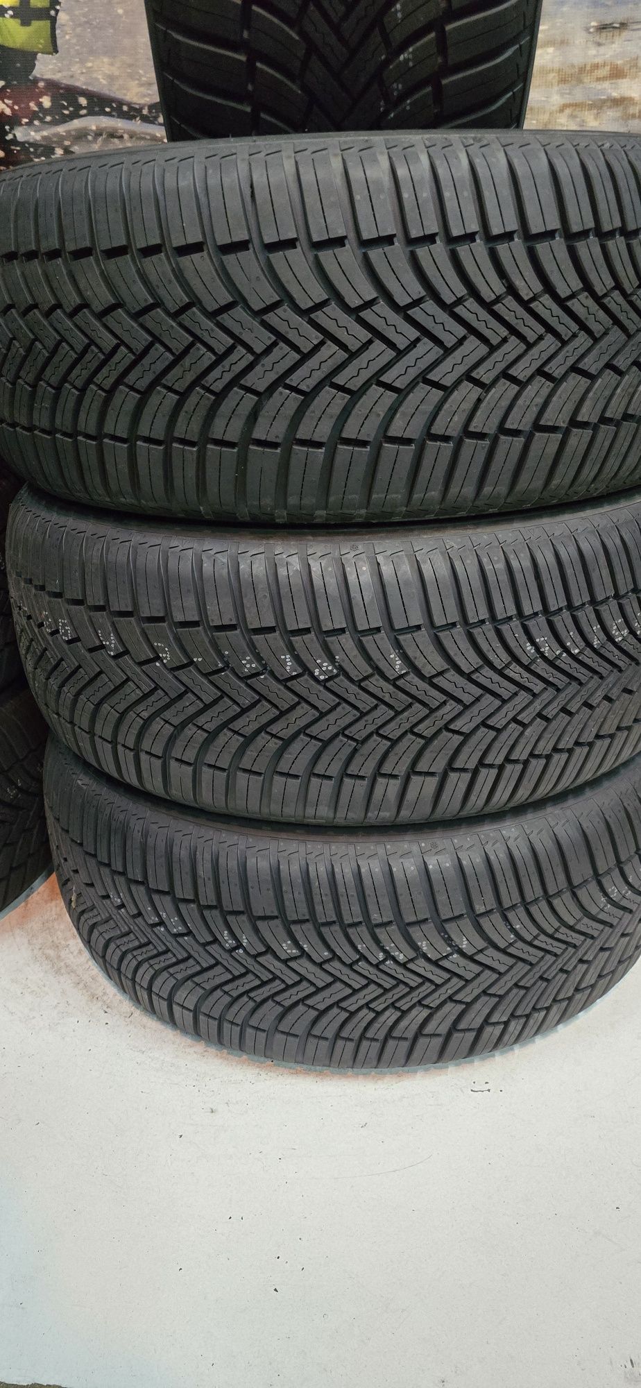 E24 4 x 225/50r17 GT Radial Climat active EV 98W XL wielosezonowe nowe