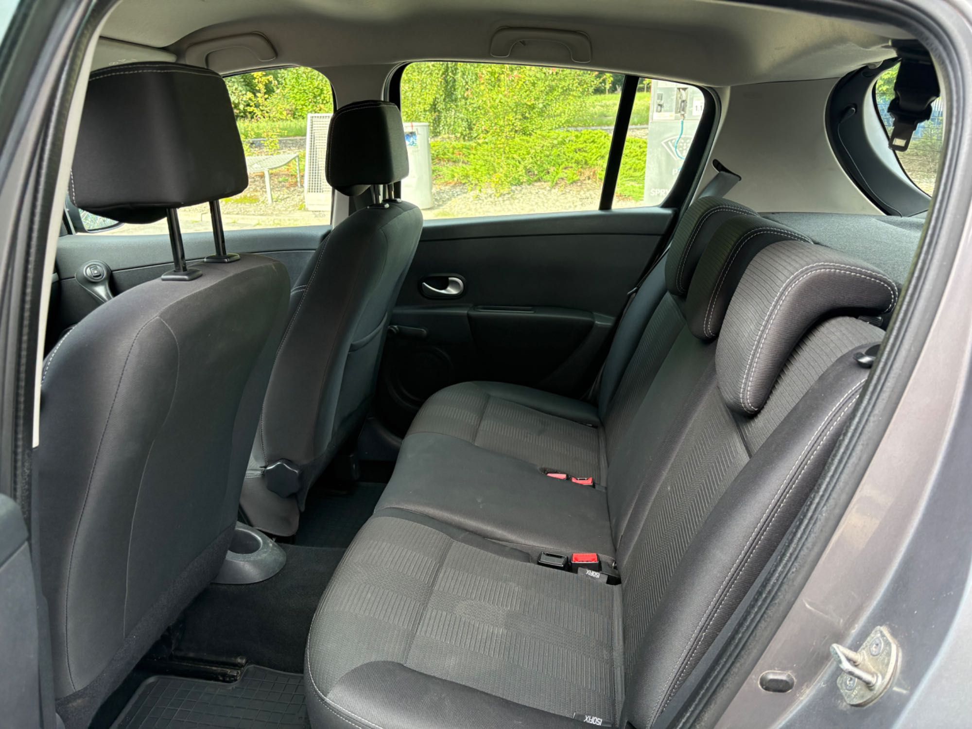 Renault clio 1.2 2009