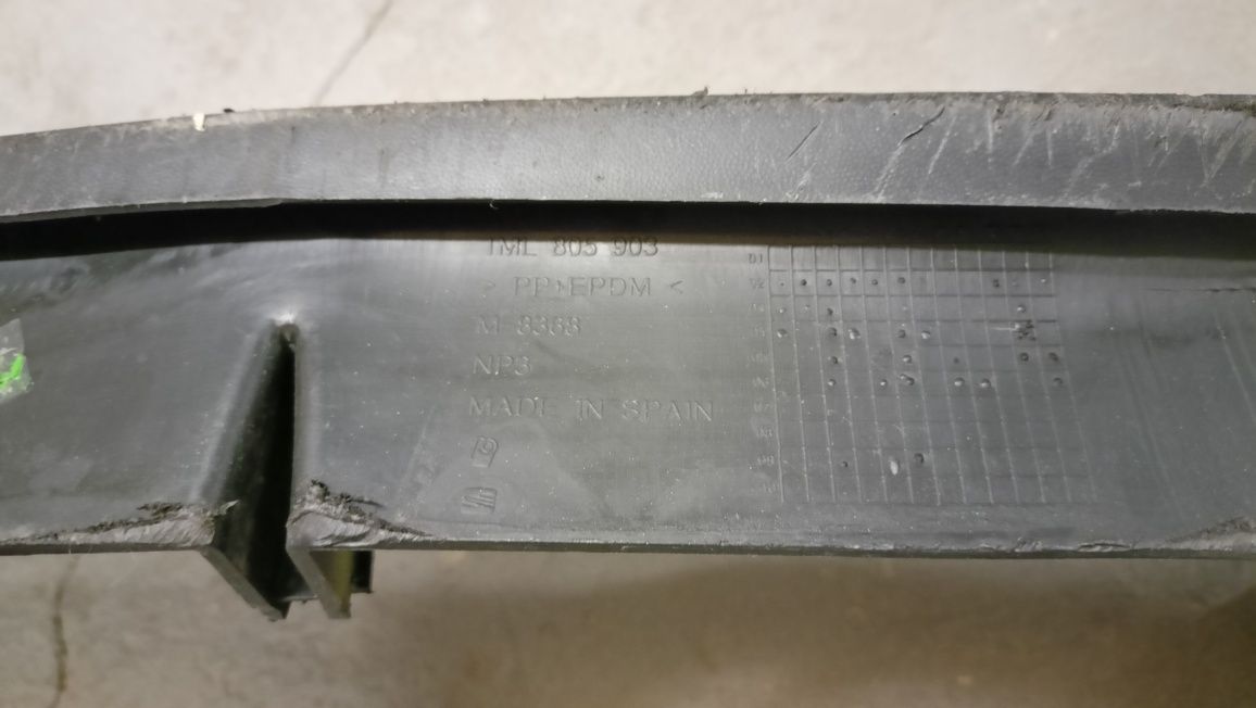 Dokładka zderzaka splitter Cupra R 1M