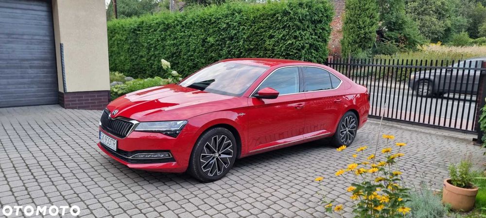 Skoda Superb 1.4TSI iV Plug-In Hybrid Lauren&Klement