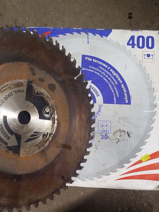 Tarcze do krajzegi, stal na noże PRL