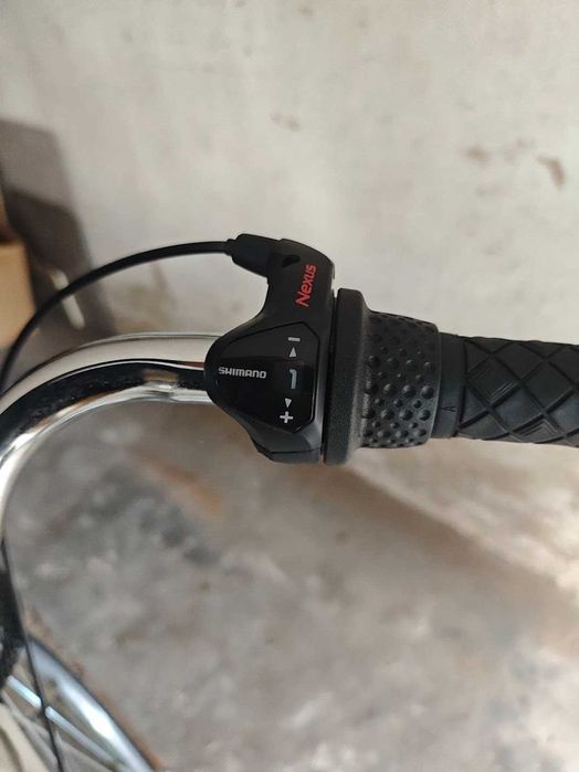 Rower miejski Indiana Moena S3B 28 cali Biały