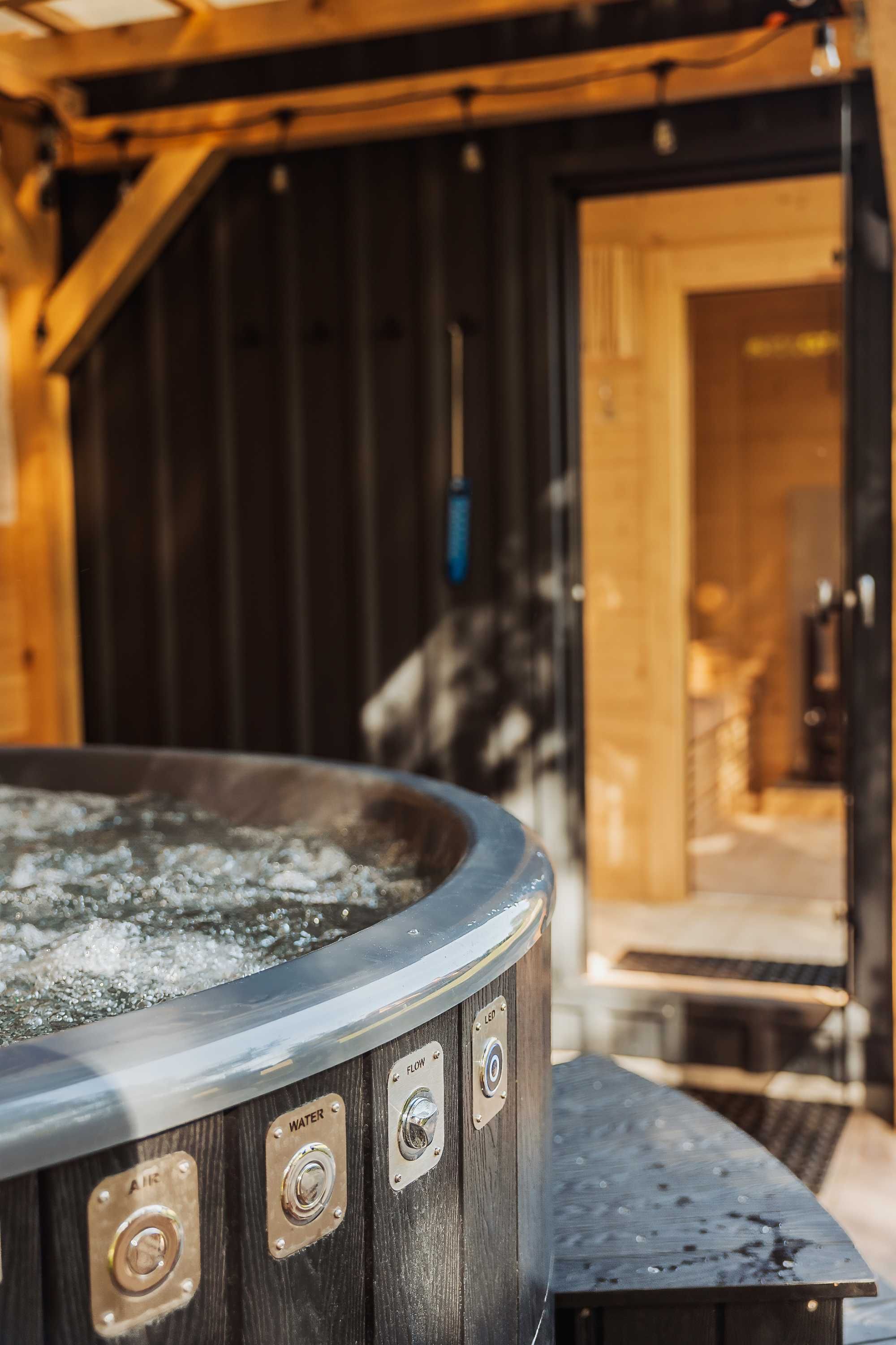 Domek na Mazurach +Sauna+ Jacuzzi+ Beczka