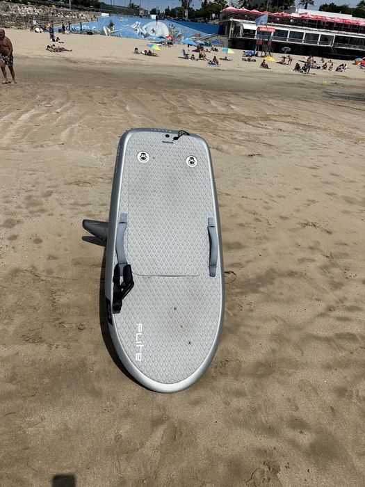Fliteboard ULTRA o eFoil mais pequeno e radical do mundo