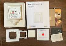 Przełącznik ścienny Eve Light Switch 20EBW1701 - Apple Homekit
